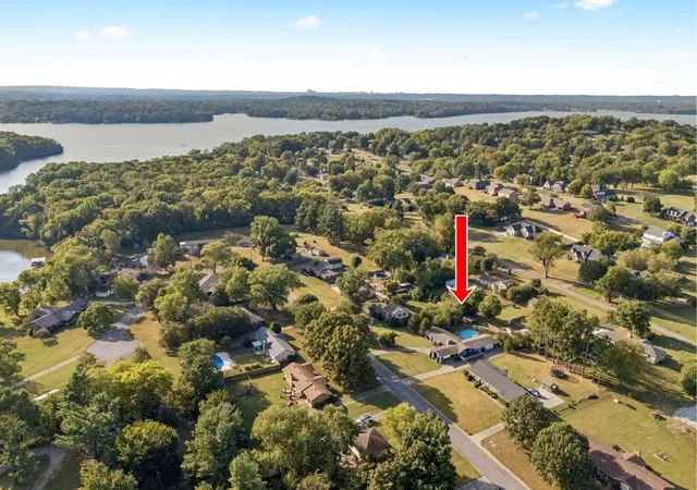 Photo 3 of Single family home for sale at 106 Sun Valley Rd, Mount Juliet, TN 37122 | MLS# 3599167 | Listing updated on 2026-10-04