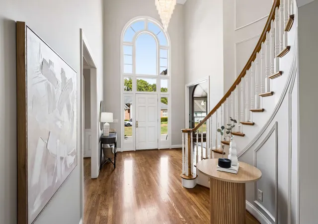 Photo 4 of Single family home for sale at 5215 Country Clb Dr, Brentwood, TN 37027 | MLS# 3597813 | Listing updated on 2026-10-11