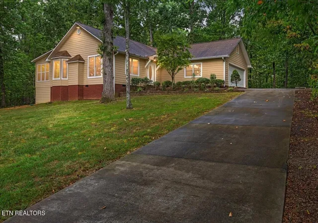 Photo 1 of Single family home for sale at 272 Woodhaven Dr, Vonore, TN 37885 | MLS# 3597599 | Listing updated on 2026-10-08