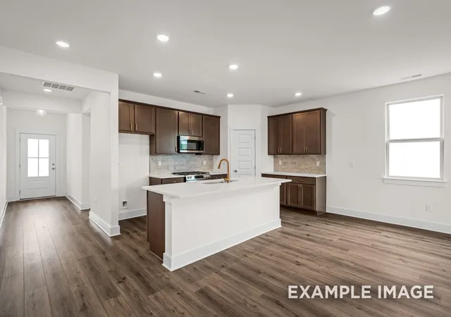 Photo 3 of Single family home for sale at 101 Barnwood Rd, Gallatin, TN 37066 | MLS# 3597618 | Listing updated on 2026-09-30