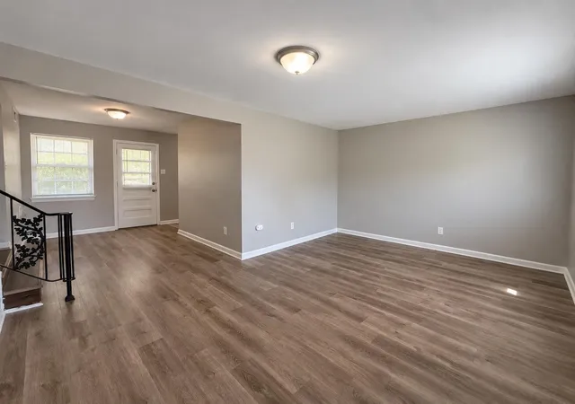 Photo 2 of Single family home for sale at 4887 Peace St, Memphis, TN 38109 | MLS# 3597613 | Listing updated on 2026-09-22
