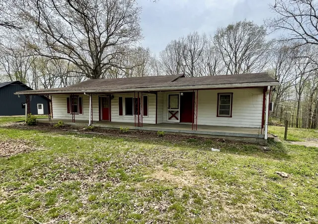 Photo 1 of Single family home for sale at 318 Highway 20, Summertown, TN 38483 | MLS# 3597637 | Listing updated on 2026-09-28
