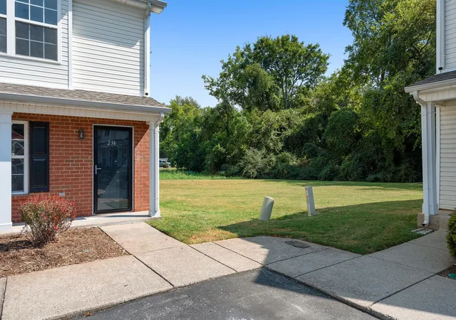 Photo 3 of Single family home for sale at 234 Shoshone Pl, Murfreesboro, TN 37128 | MLS# 3598060 | Listing updated on 2026-09-23
