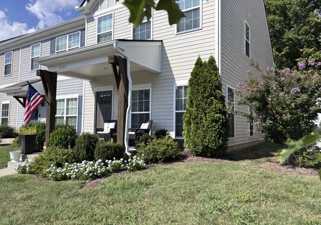 Photo 2 of Townhouse for sale at 2581 Napa Valley Way, Columbia, TN 38401 | MLS# 3598712 | Listing updated on 2026-09-24