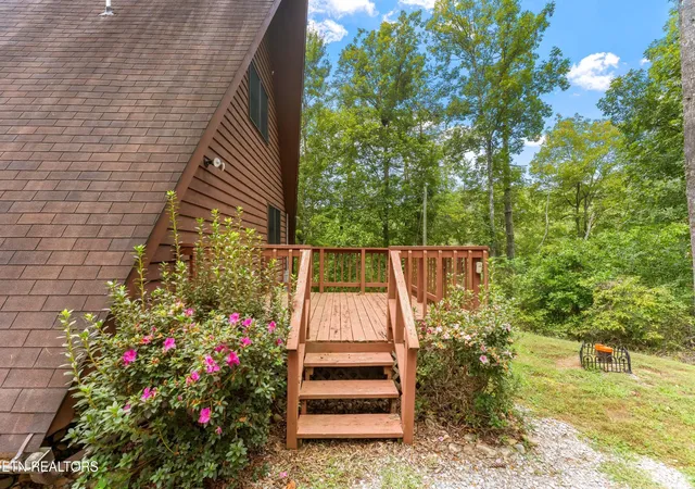 Photo 3 of Single family home for sale at 936 Smokey Branch Rd, Vonore, TN 37885 | MLS# 3597627 | Listing updated on 2026-09-22