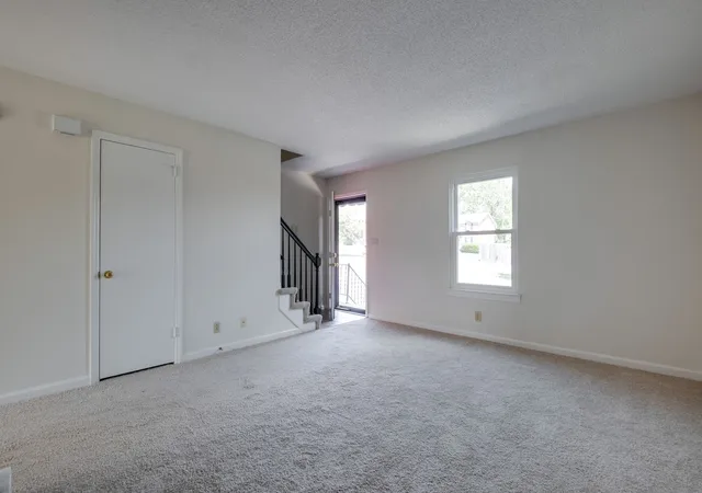 Photo 4 of Condo for sale at 222 Edgewood Dr, Hendersonville, TN 37075 | MLS# 3597816 | Listing updated on 2026-09-30