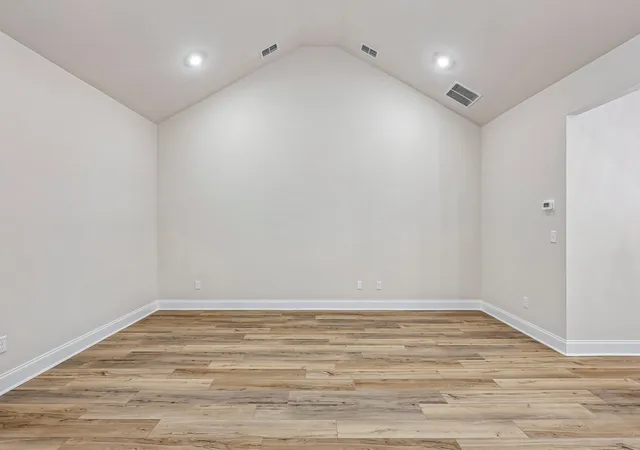 Photo 4 of Townhouse for sale at 303 W Stonehaus Cir, Antioch, TN 37013 | MLS# 3601615 | Listing updated on 2026-10-20