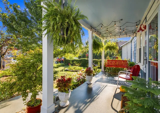 Photo 1 of Single family home for sale at 1126 Leland Ave, Nashville, TN 37216 | MLS# 3597919 | Listing updated on 2026-09-23