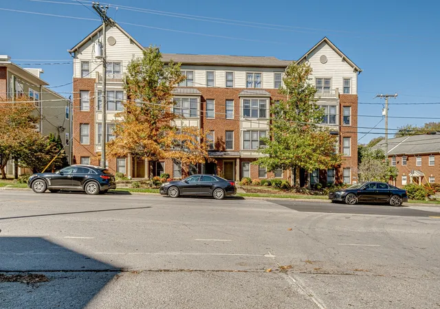 Photo 2 of Condo for sale at 3200 Long Blvd #5, Nashville, TN 37203 | MLS# 3602012 | Listing updated on 2026-09-28