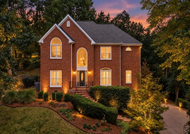 Photo 1 of Single family home for sale at 156 N Berwick Ln, Franklin, TN 37069 | MLS# 3599376 | Listing updated on 2026-09-26