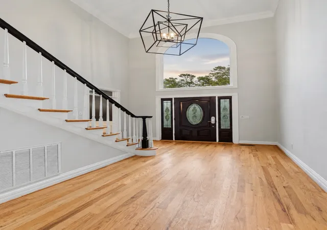 Photo 3 of Single family home for sale at 156 N Berwick Ln, Franklin, TN 37069 | MLS# 3599376 | Listing updated on 2026-09-26