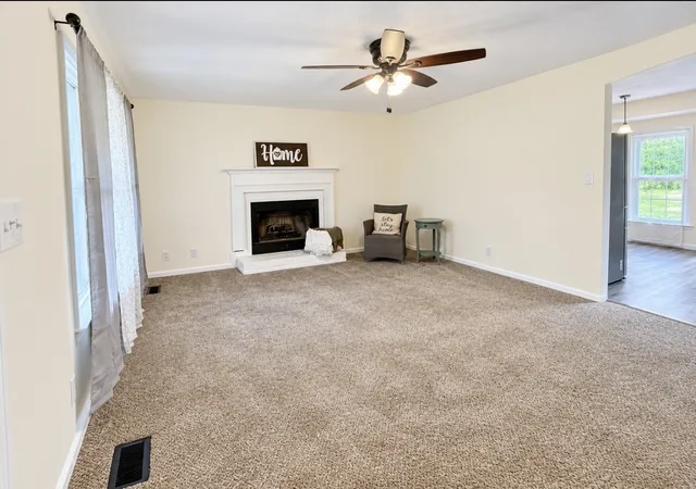 Photo 4 of Single family home for sale at 3446 Arvin Dr, Clarksville, TN 37042 | MLS# 3598398 | Listing updated on 2026-09-26