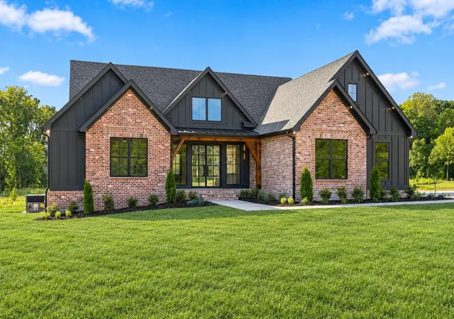 Photo 2 of Single family home for sale at 2264 Hogan Rd, Burns, TN 37029 | MLS# 3597869 | Listing updated on 2026-10-04