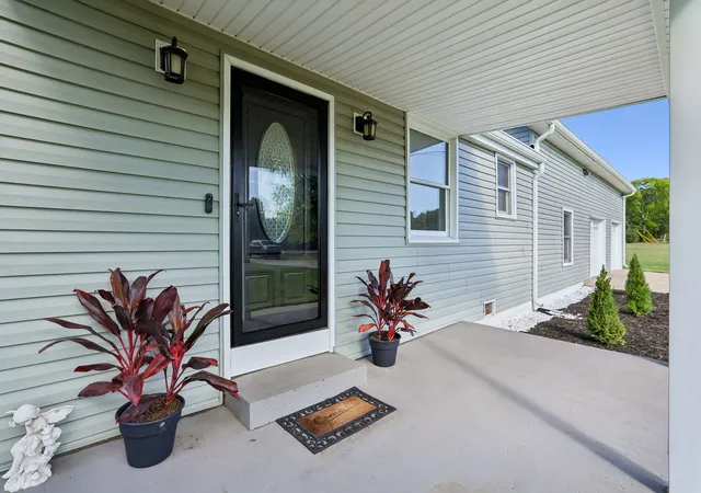Photo 3 of Single family home for sale at 5848 Morgan Rd, Rockvale, TN 37153 | MLS# 3598129 | Listing updated on 2026-09-25