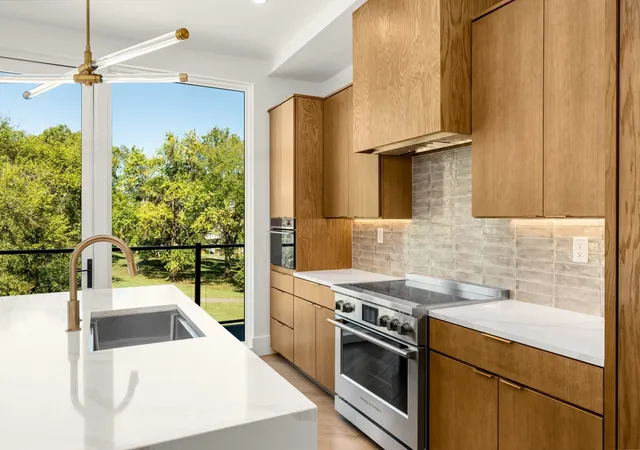 Photo 1 of Condo for sale at 321 31st Avenue N #B13(A), Nashville, TN 37203 | MLS# 3597825 | Listing updated on 2026-10-02