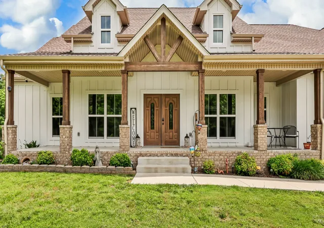 Photo 3 of Single family home for sale at 4455 Lylewood Rd, Indian Mound, TN 37079 | MLS# 3601866 | Listing updated on 2026-09-28