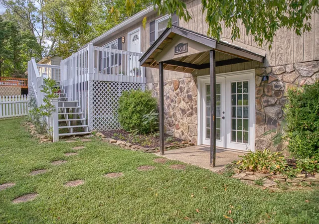 Photo 3 of Single family home for sale at 290 N Ferguson Ave, Cookeville, TN 38501 | MLS# 3597925 | Listing updated on 2026-09-23