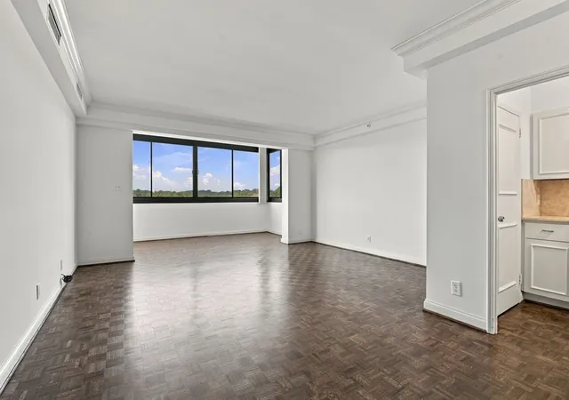 Photo 1 of Condo for sale at 105 Leake Ave #64, Nashville, TN 37205 | MLS# 3597806 | Listing updated on 2026-09-22