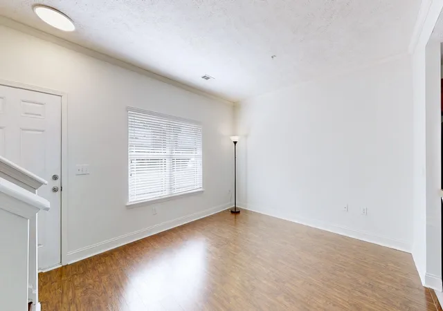 Photo 4 of Townhouse for sale at 2016 Arum Ct, Spring Hill, TN 37174 | MLS# 3602098 | Listing updated on 2026-10-04