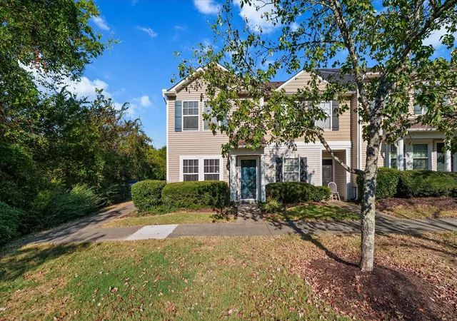 Photo 2 of Condo for sale at 1011 Halifax Ln, Antioch, TN 37013 | MLS# 3610602 | Listing updated on 2026-10-05