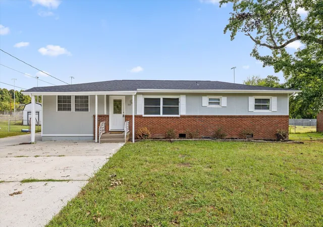 Single family home for sale at 355 Warren Dr, Chattanooga, TN 37419 | MLS# 3597757