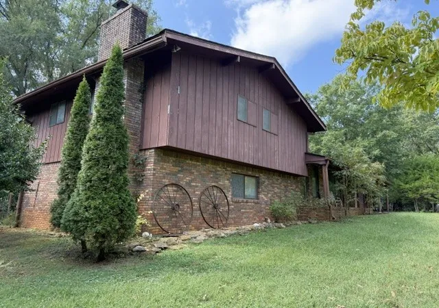 Photo 4 of Single family home for sale at 1440 Hillsdale Dr, Cookeville, TN 38506 | MLS# 3598236 | Listing updated on 2026-09-24