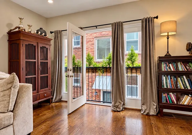 Townhouse for sale at 2003 Convent Pl #6, Nashville, TN 37212 | MLS# 3598700