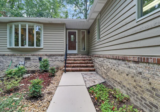 Photo 3 of Single family home for sale at 14 Park Ter, Crossville, TN 38558 | MLS# 3598226 | Listing updated on 2026-09-23