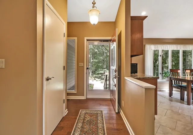 Photo 3 of Single family home for sale at 14 Park Ter, Crossville, TN 38558 | MLS# 3598226 | Listing updated on 2026-09-23
