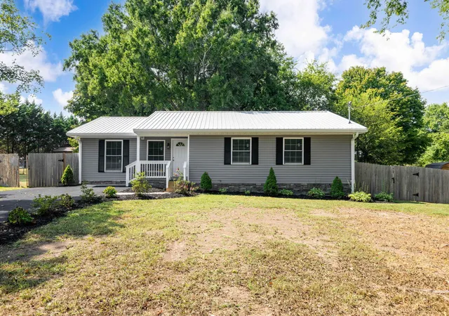 Single family home for sale at 146 Fescue Dr, Chickamauga, GA 30707 | MLS# 3597788