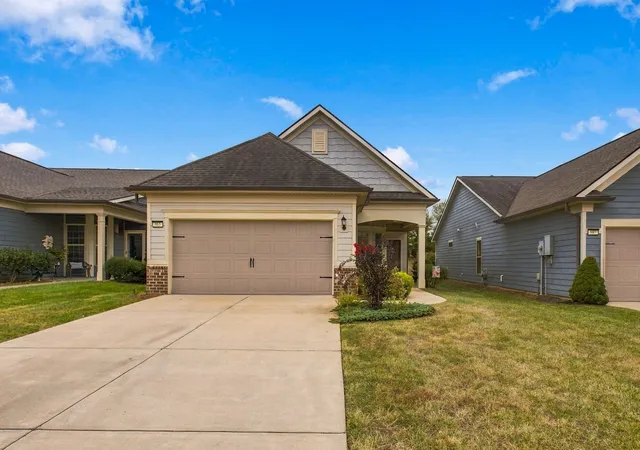 Single family home for sale at 865 Clay Pl, Spring Hill, TN 37174 | MLS# 3601527