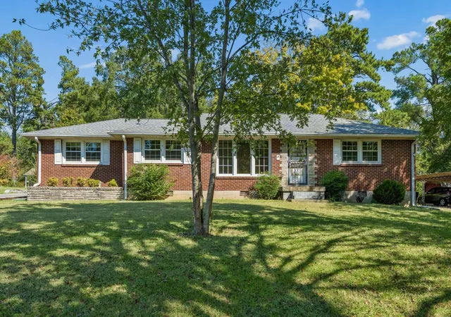Single family home for sale at 709 Stanvid Dr, Nashville, TN 37216 | MLS# 3620938