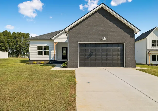 Photo 2 of Single family home for sale at 194 Vickers Rd, Smithville, TN 37166 | MLS# 3597863 | Listing updated on 2026-09-22