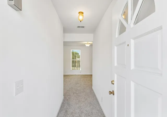 Photo 3 of Single family home for sale at 329 Belinda Pkwy, Mount Juliet, TN 37122 | MLS# 3603620 | Listing updated on 2026-10-01