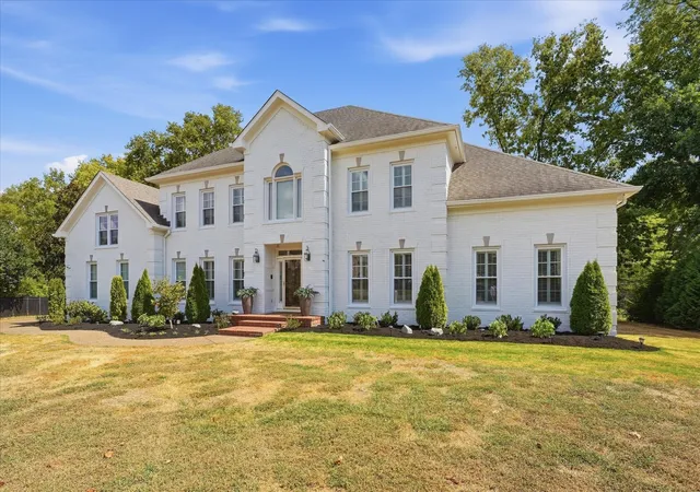 Photo 3 of Single family home for sale at 5154 Hereford Ct, Brentwood, TN 37027 | MLS# 3628200 | Listing updated on 2026-10-29