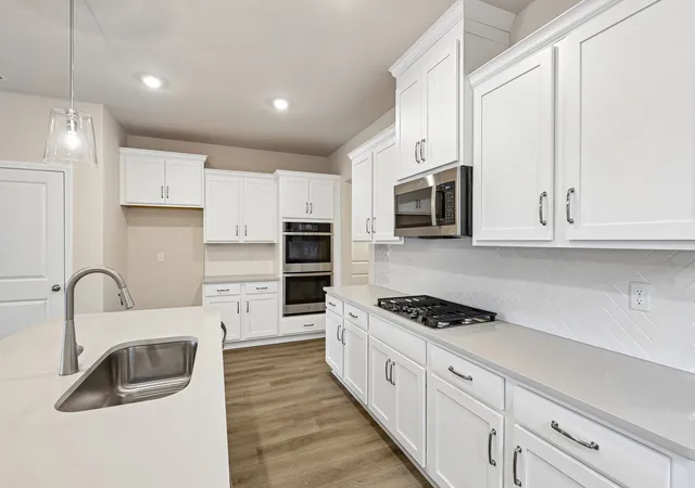 Photo 4 of Single family home for sale at 233 Jasmine Way, La Vergne, TN 37086 | MLS# 3597874 | Listing updated on 2026-09-25