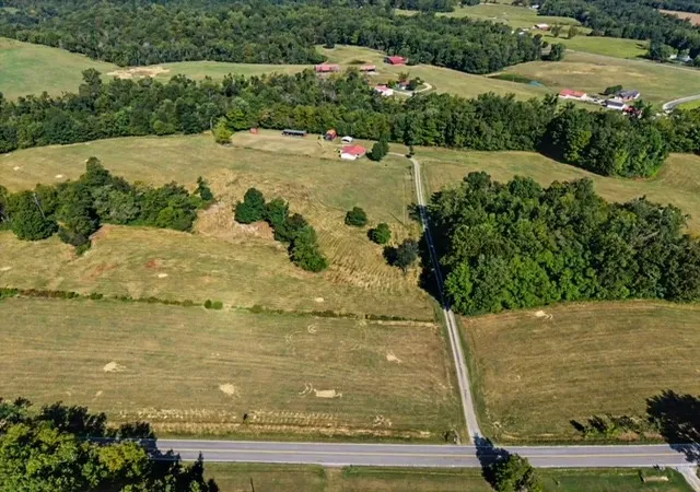 Photo 3 of Sale Pending at 1818 Cold Springs Rd, Lafayette, TN 37083 | MLS# 3597876 | Listing updated on 2026-09-28
