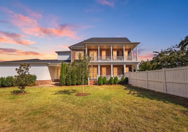 Photo 1 of Single family home for sale at 1096 Beckwith St, Franklin, TN 37064 | MLS# 3597905 | Listing updated on 2026-09-24
