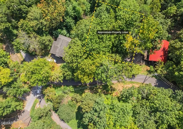 Photo 3 of Land for sale at 1016 Vista Dr, Gatlinburg, TN 37738 | MLS# 3597903 | Listing updated on 2026-10-07
