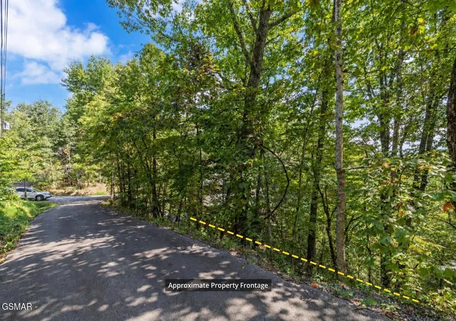 Photo 4 of Land for sale at 1016 Vista Dr, Gatlinburg, TN 37738 | MLS# 3597903 | Listing updated on 2026-10-07