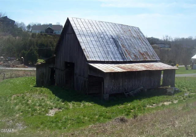 Photo 2 of Land for sale at 1 Flat Crk Rd, Sevierville, TN 37876 | MLS# 3597904 | Listing updated on 2026-09-23