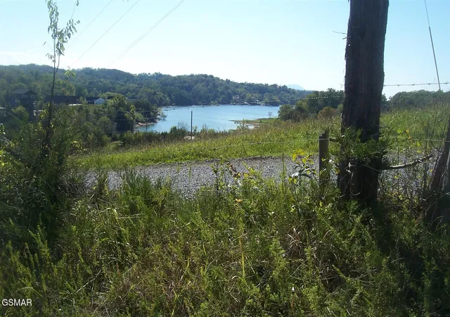 Photo 4 of Land for sale at 1 Flat Crk Rd, Sevierville, TN 37876 | MLS# 3597904 | Listing updated on 2026-09-23