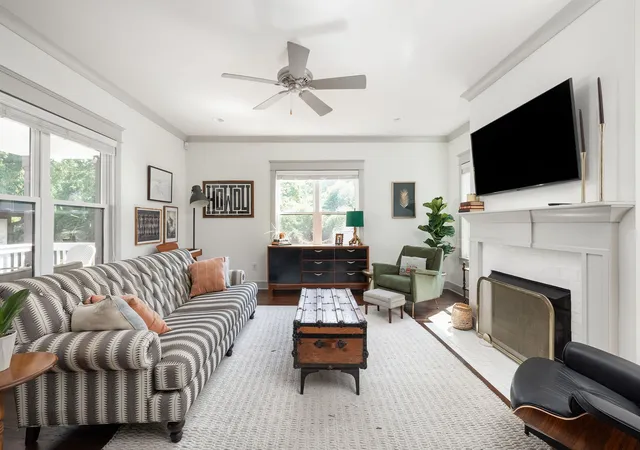 Photo 1 of Single family home for sale at 1422b Huffine St, Nashville, TN 37216 | MLS# 3598468 | Listing updated on 2026-10-26