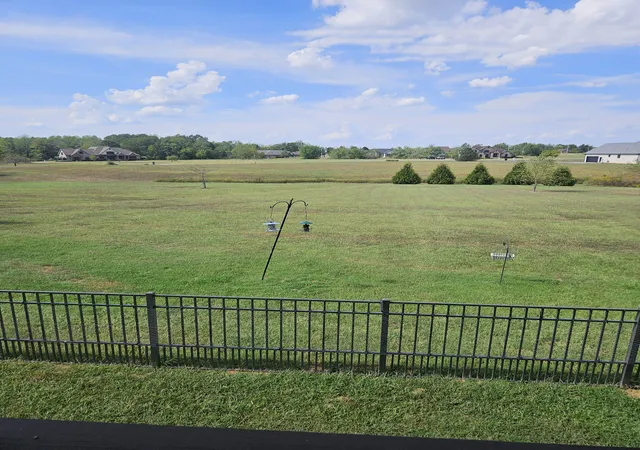 Photo 3 of Single family home for sale at 176 Arlis Gene Cir, Lafayette, TN 37083 | MLS# 3597936 | Listing updated on 2026-09-24