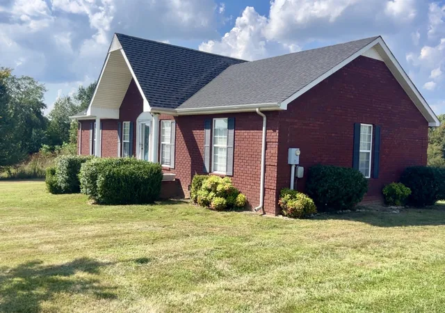 Photo 2 of Single family home for sale at 2117 Austin Rd, Lafayette, TN 37083 | MLS# 3597929 | Listing updated on 2026-10-07