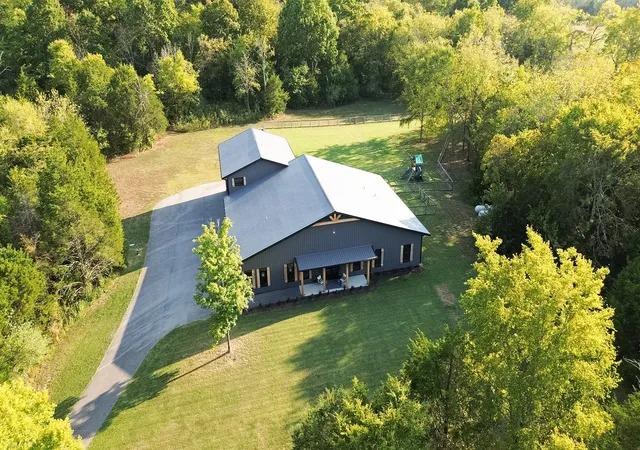 Photo 2 of Single family home for sale at 341 Floyd Rd, Eagleville, TN 37060 | MLS# 3599084 | Listing updated on 2026-09-26