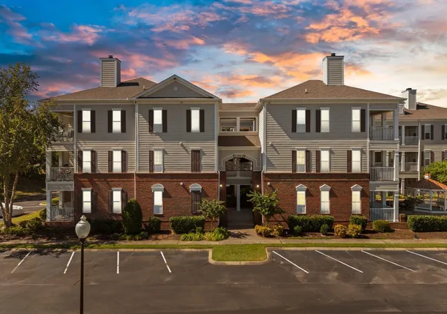 Photo 3 of Condo for sale at 4000 Deer Crk Blvd #H1, Spring Hill, TN 37174 | MLS# 3603975 | Listing updated on 2026-10-04