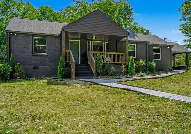 Photo 2 of Single family home for sale at 4506 Saunders Ave, Nashville, TN 37216 | MLS# 3597966 | Listing updated on 2026-10-10