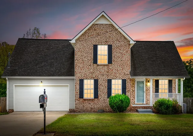 Photo 1 of Single family home for sale at 2498 Elkmont Dr, Clarksville, TN 37040 | MLS# 3601357 | Listing updated on 2026-09-25