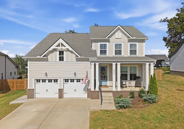 Single family home for sale at 6475 Desmond Ave, Murfreesboro, TN 37128 | MLS# 3601274